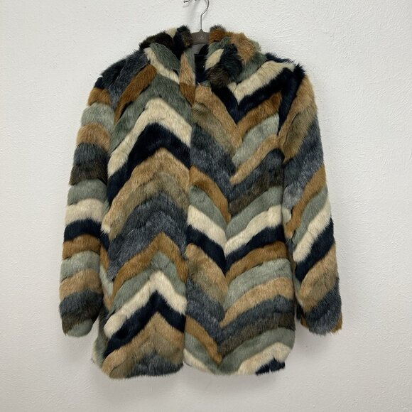 Forever 21 Faux Fur Colorful Chevron Hooded Coat  Unique Mob Wife Retro Bold M - Picture 5 of 13